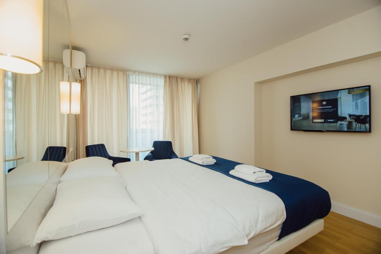 Premium Aparthotel With Sea View Batumi Exterior photo