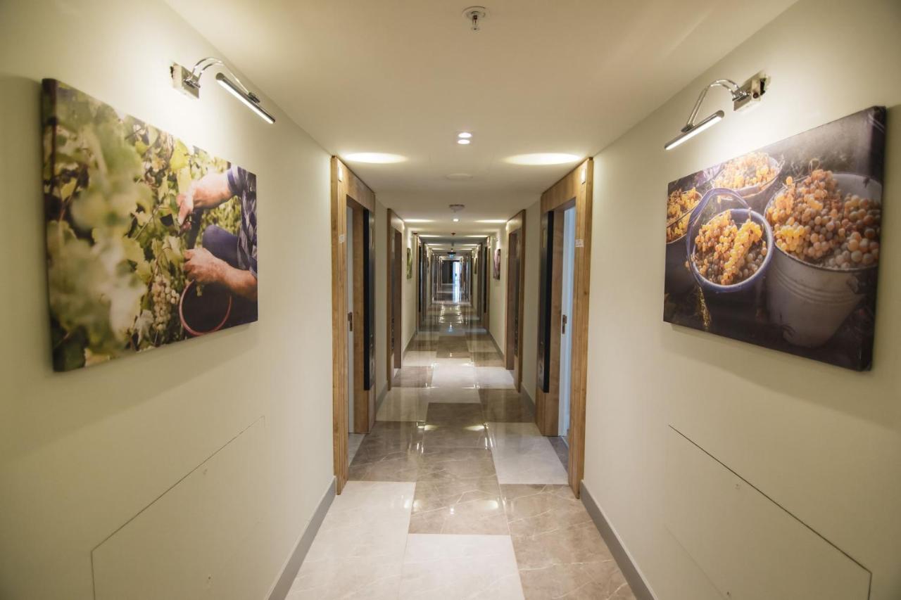 Premium Aparthotel With Sea View Batumi Exterior photo
