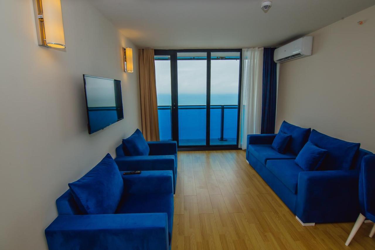 Premium Aparthotel With Sea View Batumi Exterior photo